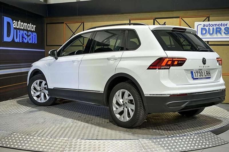 Usado VW Tiguan Life 122 CV (89 kW) 2021 Blanco SUV