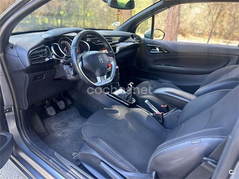 Usado Citroën DS3 Style 92 CV (67 kW) 2012 Gris / plata Berlina