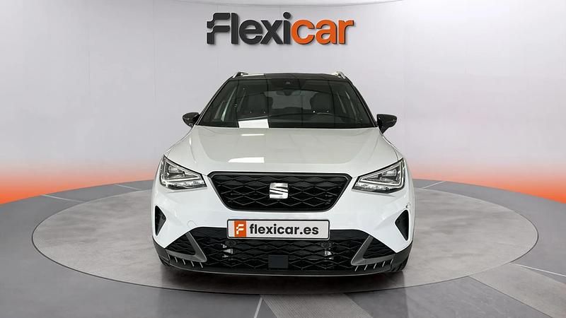 Usado Seat Arona FR 150 CV (110 kW) 2023 Blanco SUV