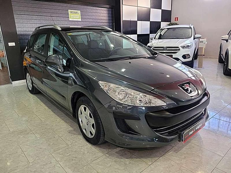 Usado Peugeot 308 SW 90 CV (66 kW) 2008 Gris Familiar