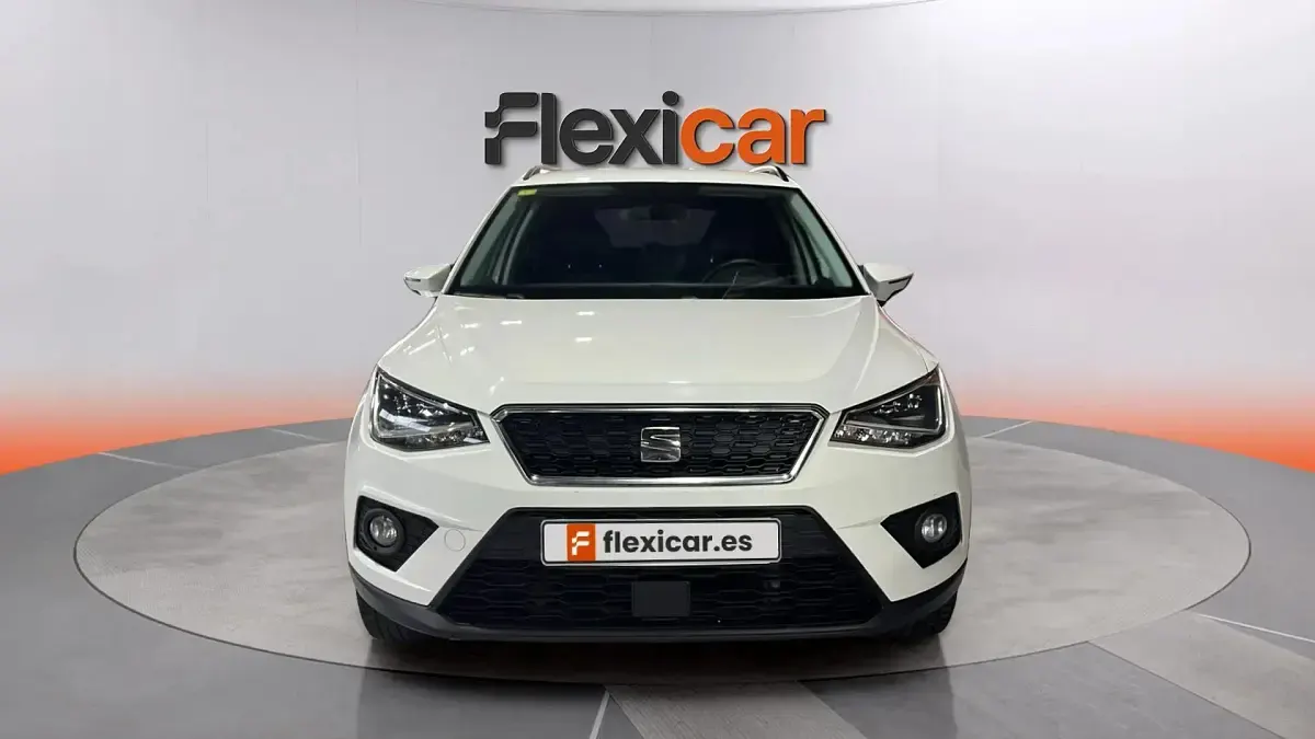 Usado Seat Arona Ecomotive 95 CV (69 kW) 2018 Blanco SUV