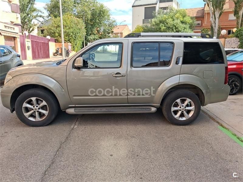 Verde Usado 2008 Nissan Pathfinder SUV | 9200 € (Precio justo) - Imagen 1/4