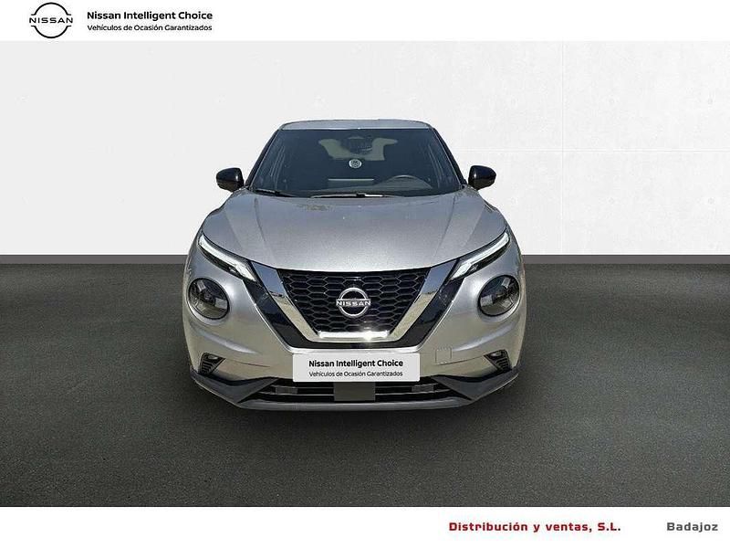 Usado Nissan Juke N-Connecta 114 CV (83 kW) 2024 Plateado SUV