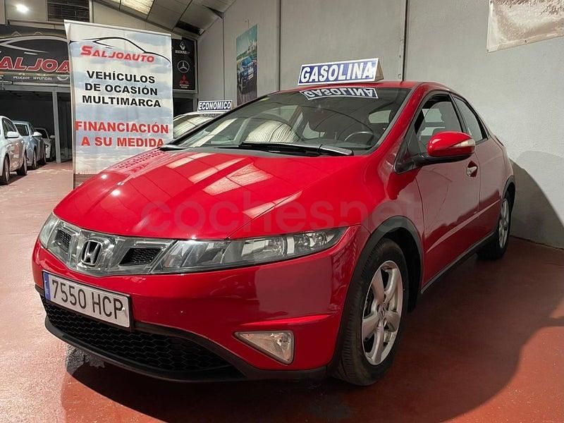 Usado Honda Civic Sport 100 CV (73 kW) 2011 Rojo Berlina