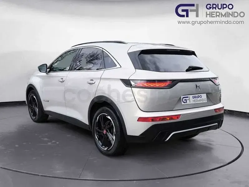 Usado DS Automobiles DS7 Crossback Performance 130 CV (95 kW) 2022 Gris / plata SUV