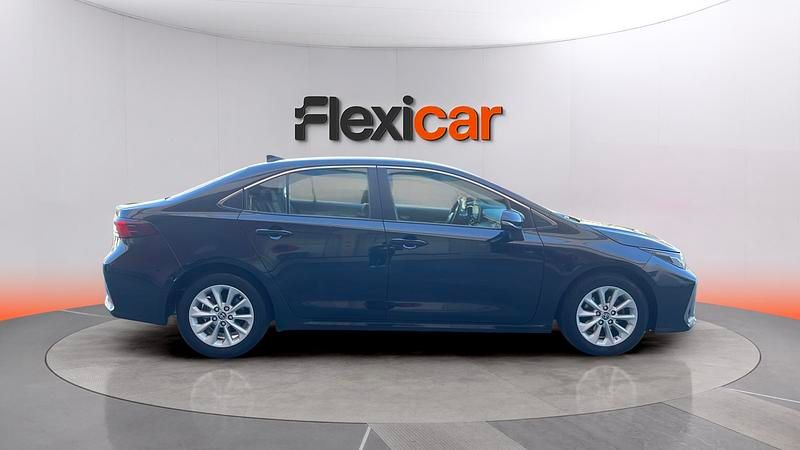 Usado Toyota Corolla Active 140 CV (102 kW) 2023 Negro Berlina