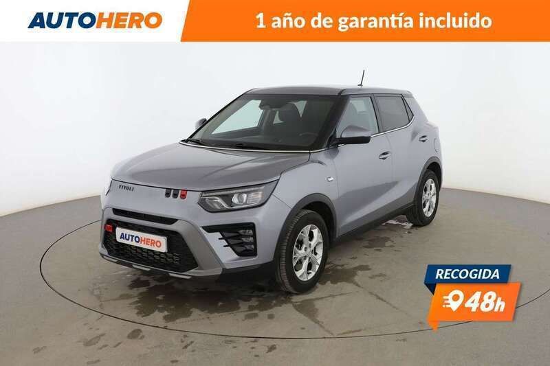 Gris Usado 2024 Ssangyong Tivoli SUV | 17.237 € - Imagen 1/3
