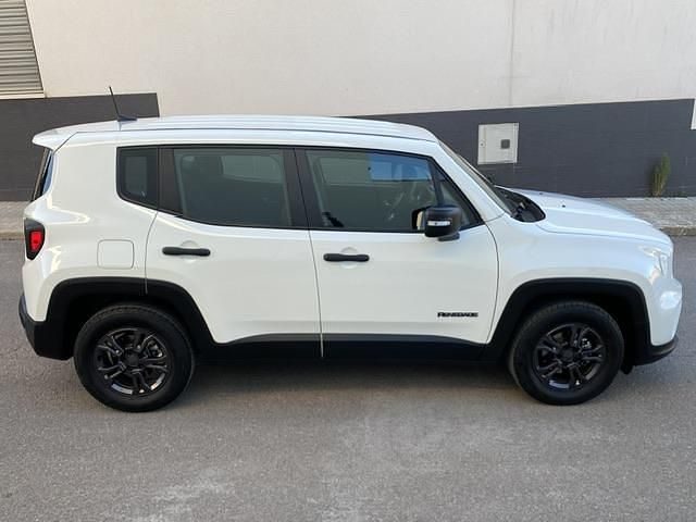 Usado Jeep Renegade Sport 120 CV (88 kW) 2021 Blanco SUV