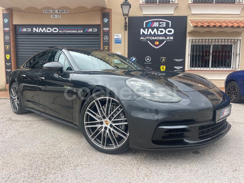 Usado Porsche Panamera 4 462 CV (339 kW) 2018 Gris / plata Berlina