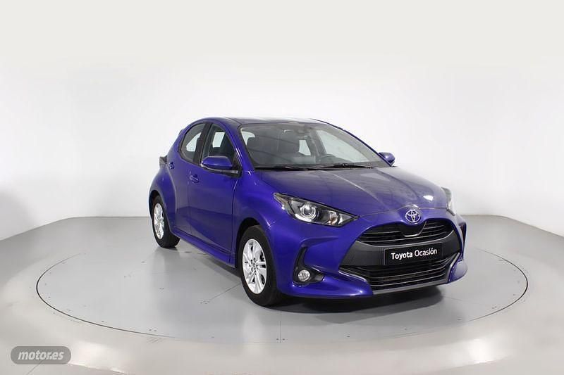 Azul Usado 2024 Toyota Yaris Edition Berlina | 18.900 € (Precio justo) - Imagen 1/4
