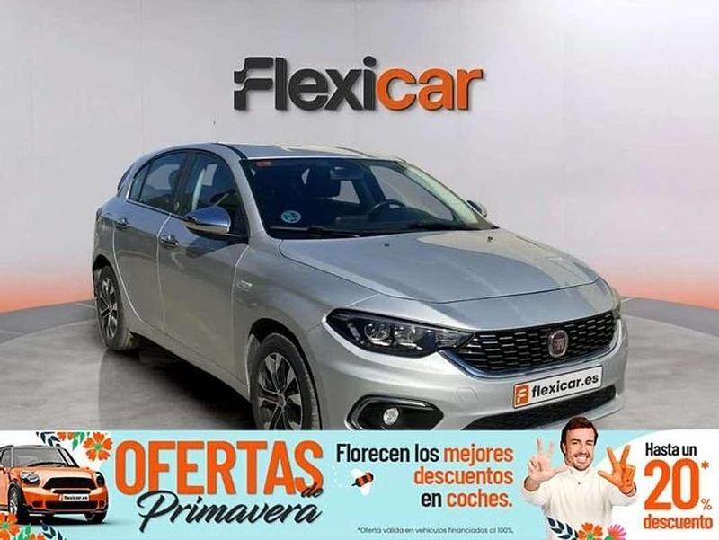 Usado Fiat Tipo S 120 CV (88 kW) 2019 Gris Familiar