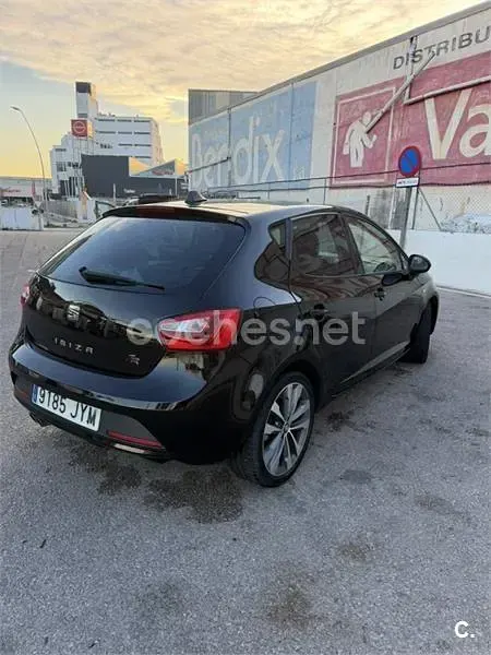 Usado Seat Ibiza FR 105 CV (77 kW) 2017 Negro Berlina