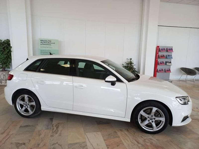 Usado Audi A3 Sportback e-tron 204 CV (150 kW) 2020 Blanco Utilitario