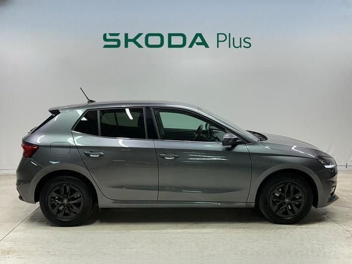 Usado Skoda Fabia Selection 115 CV (84 kW) 2025 Gris Utilitario