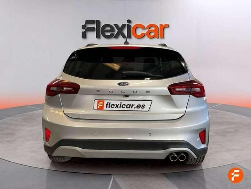 Usado Ford Focus Active X 155 CV (114 kW) 2024 Gris Berlina