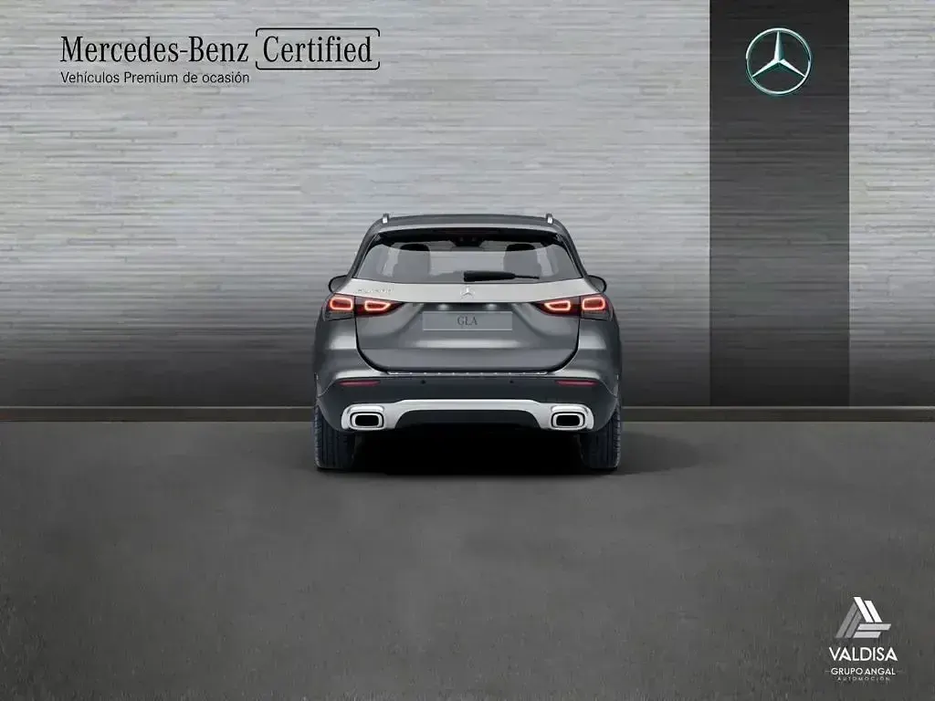 Usado Mercedes GLA200 Progressive 163 CV (119 kW) 2022 Gris SUV
