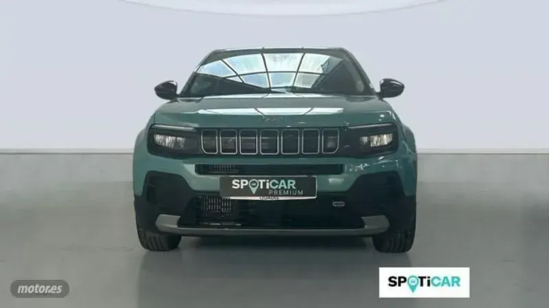 Usado Jeep Avenger Altitude 100 CV (73 kW) 2024 Azul SUV