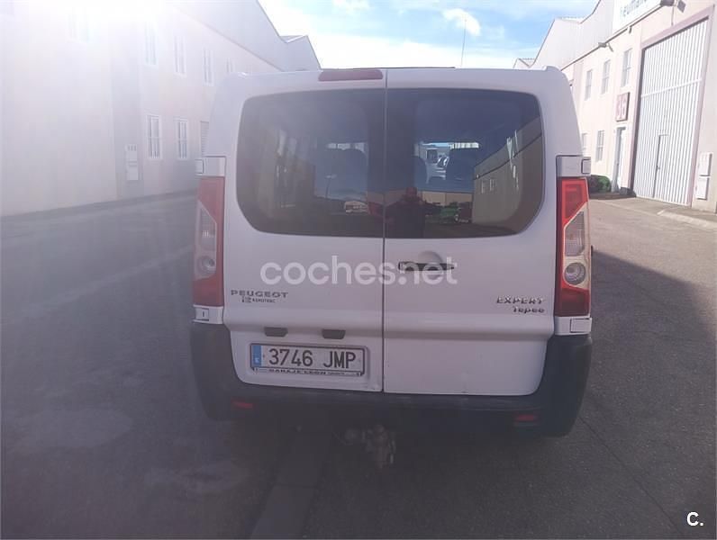 Usado Peugeot Traveller Active 180 CV (132 kW) 2016 Blanco Monovolumen