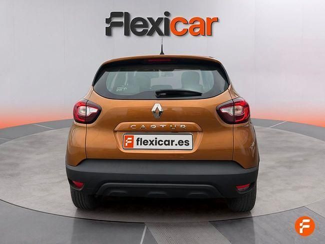Usado Renault Captur Intens 90 CV (66 kW) 2018 Naranja SUV