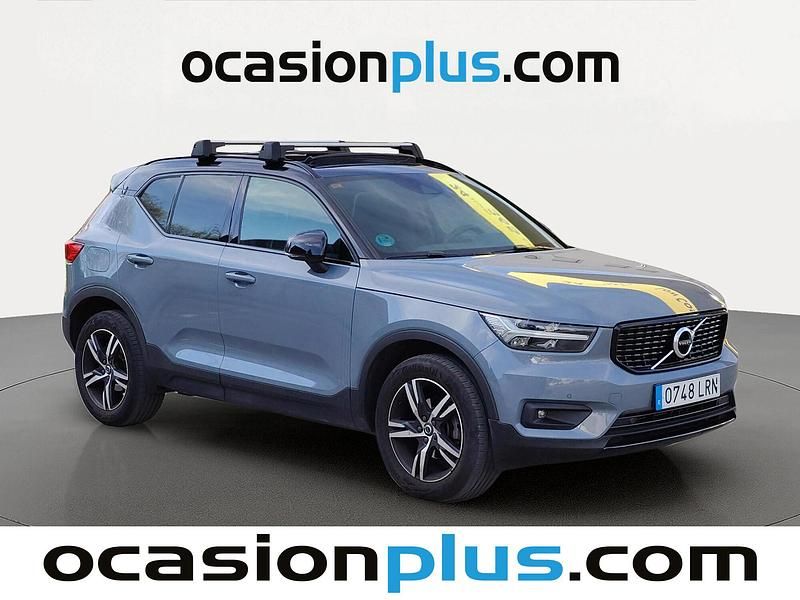 Usado Volvo XC40 R-Design 163 CV (119 kW) 2021 Gris SUV