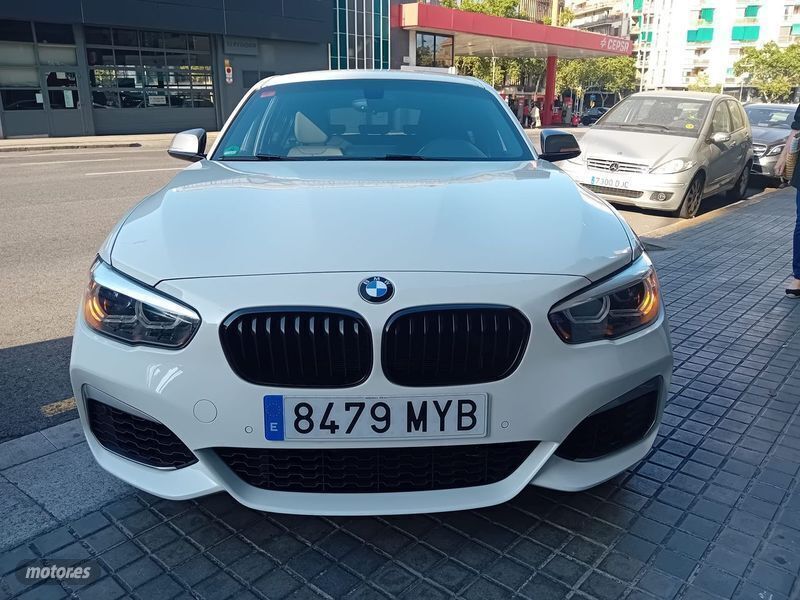 Blanco Usado 2019 BMW M140 M Sport | 31.900 € - Imagen 1/4