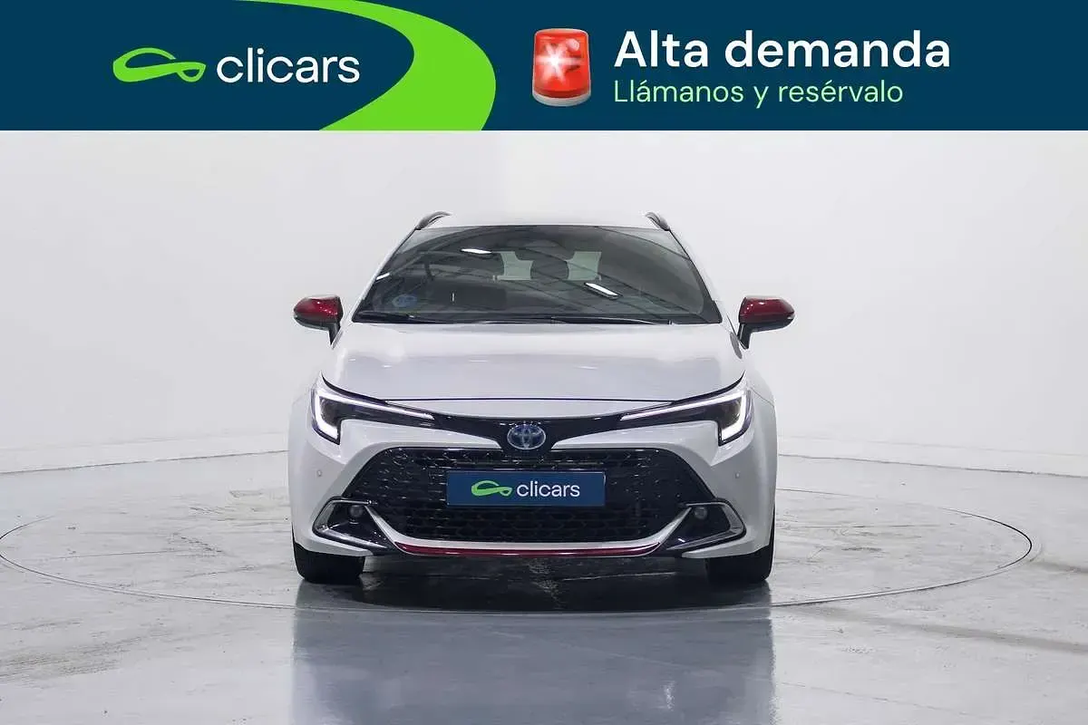 Usado Toyota Corolla Style 98 CV (72 kW) 2023 Blanco Familiar