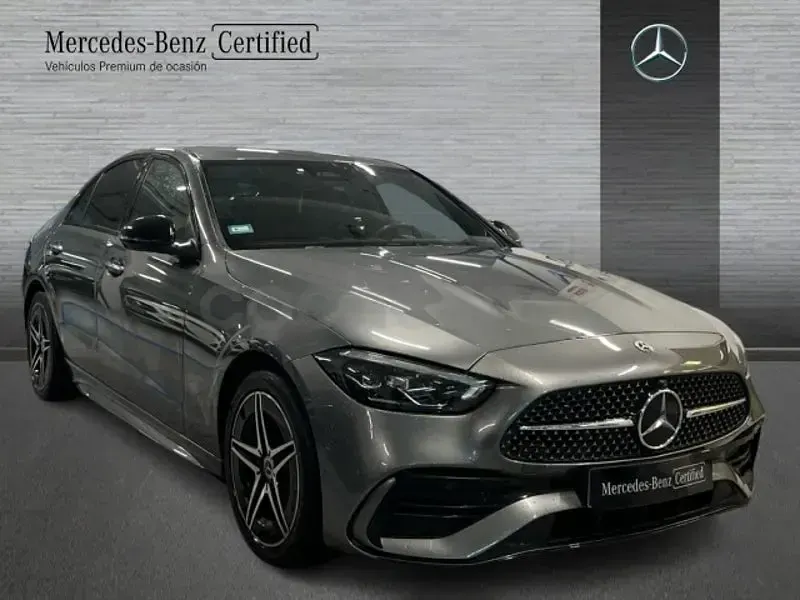 Usado Mercedes C300e 313 CV (230 kW) 2023 Gris / plata Berlina