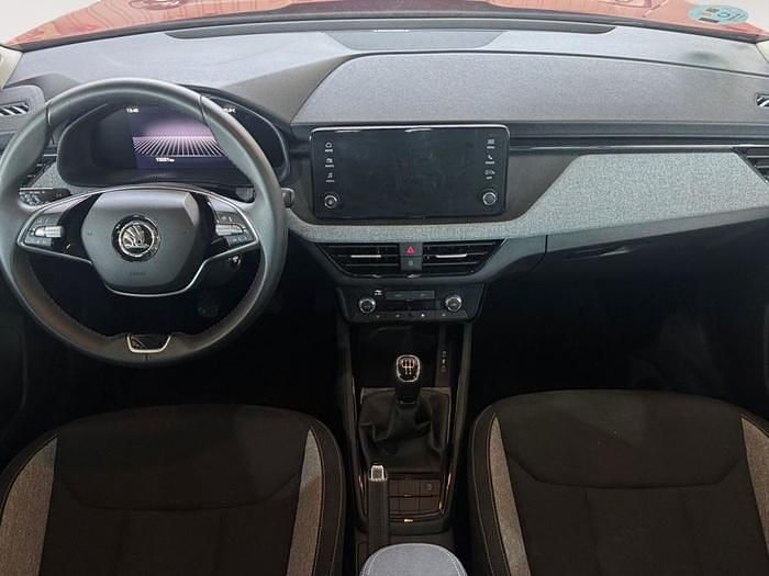 Usado Skoda Kamiq Selection 95 CV (69 kW) 2024 Rojo SUV