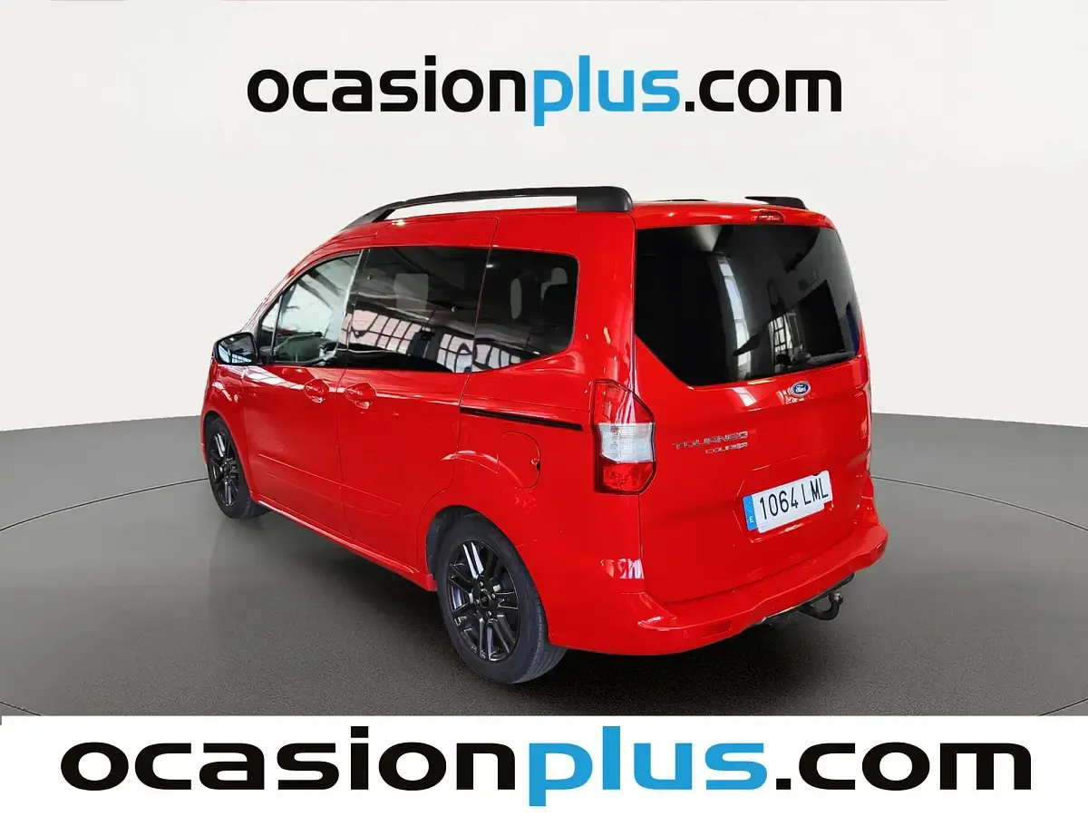 Usado Ford Tourneo Courier Sport 101 CV (74 kW) 2021 Rojo Monovolumen