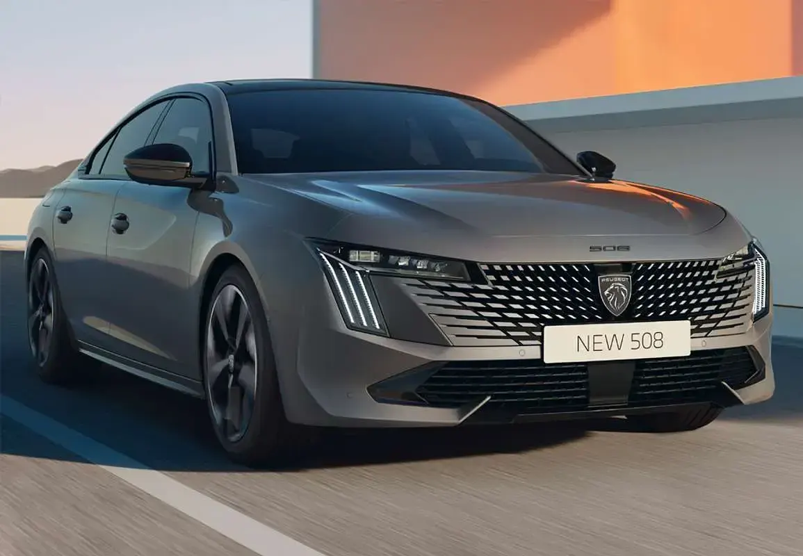Usado Peugeot 508 SW Allure 131 CV (96 kW) 2022 Gris Familiar