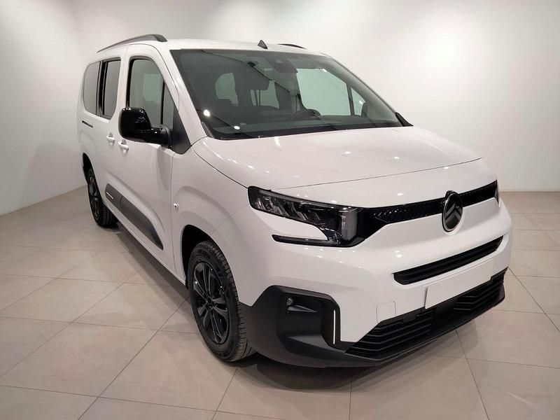 Usado Citroën Berlingo 130 CV (95 kW) 2024 Blanco Monovolumen