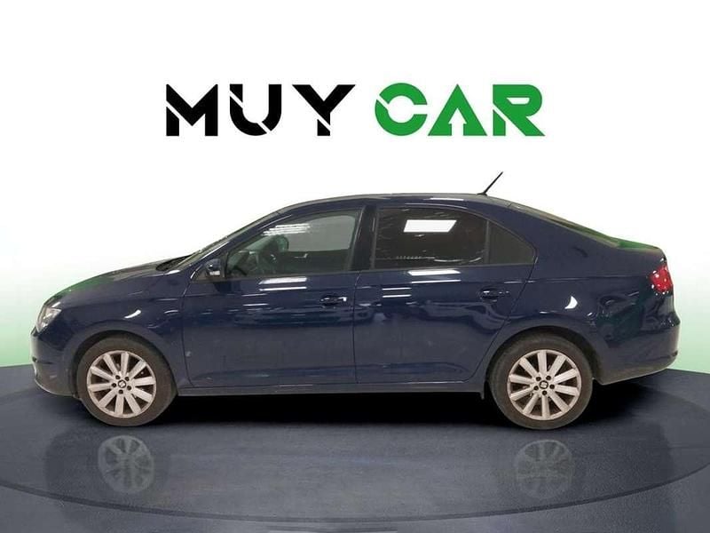 Usado Seat Toledo Reference 95 CV (69 kW) 2018 Azul Utilitario