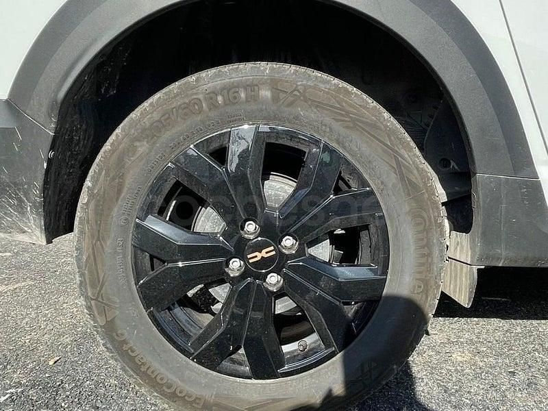 Usado Dacia Jogger Extreme 110 CV (80 kW) 2024 Blanco Monovolumen