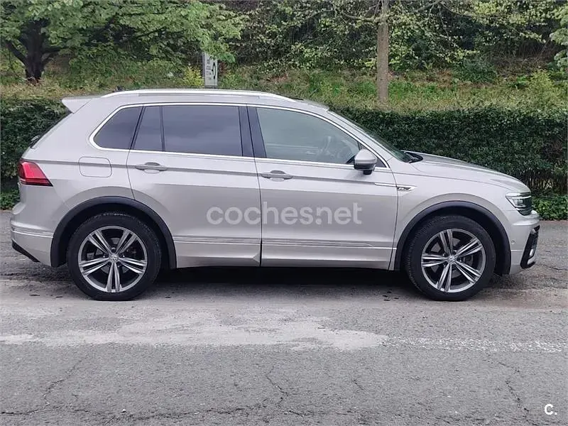 Usado VW Tiguan Sportline 190 CV (139 kW) 2017 Beige SUV