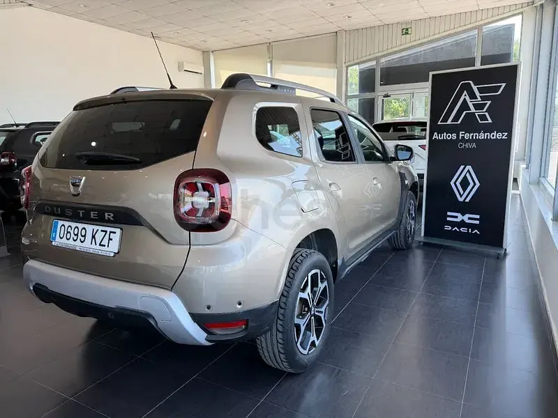 Usado Dacia Duster Prestige 130 CV (95 kW) 2019 Beige SUV