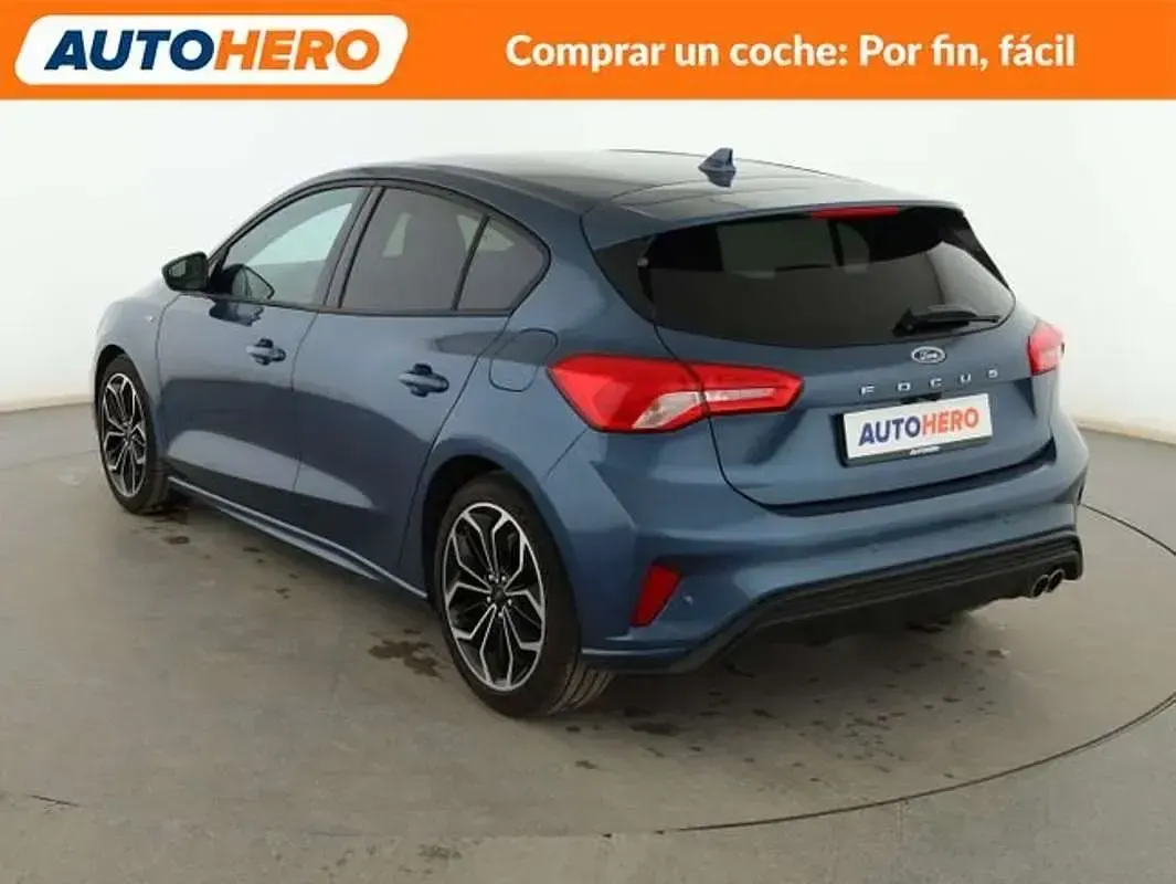 Używany Ford Focus ST-Line 125 KM (91 kW) 2022 Niebieski Hatchback
