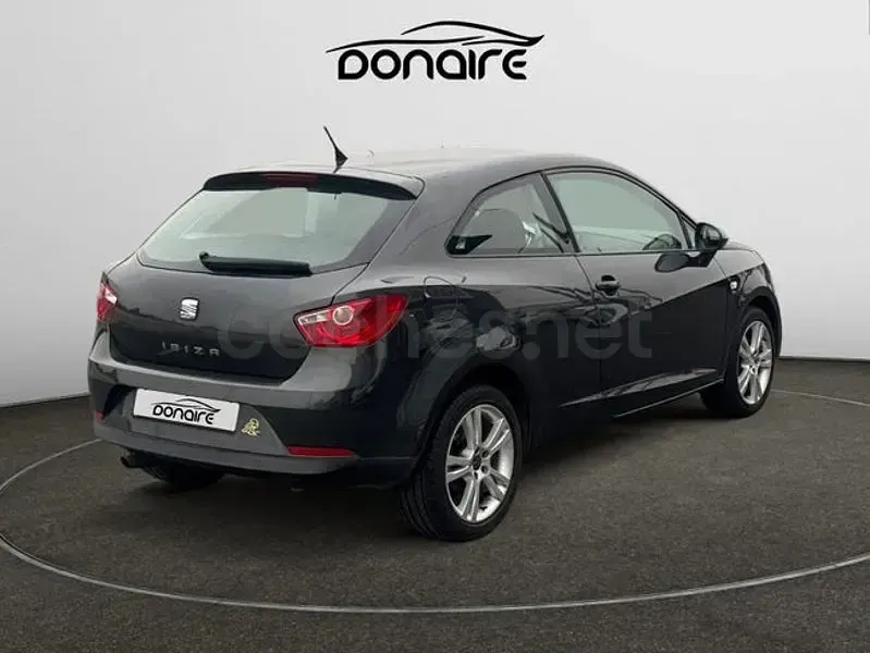 Usado Seat Ibiza Sport 100 CV (73 kW) 2008 Gris / plata Berlina