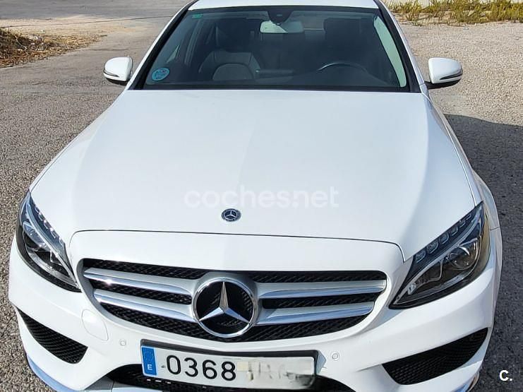 Blanco Usado 2017 Mercedes C220 AMG line Berlina | 21.000 € (Super precio) - Imagen 1/4