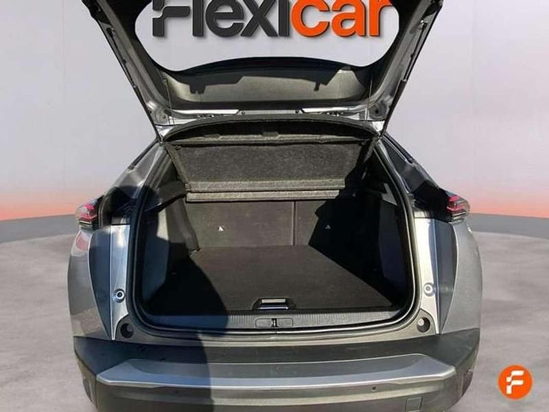 Usado Peugeot 2008 Allure 102 CV (75 kW) 2024 Gris SUV