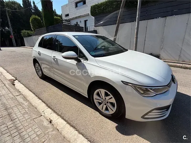 Usado VW Golf VII Style 150 CV (110 kW) 2020 Blanco Berlina