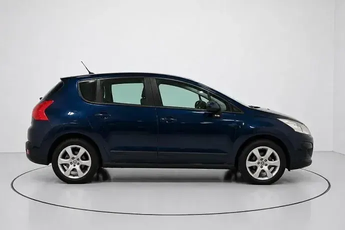 Usado Peugeot 3008 120 CV (88 kW) 2010 Familiar