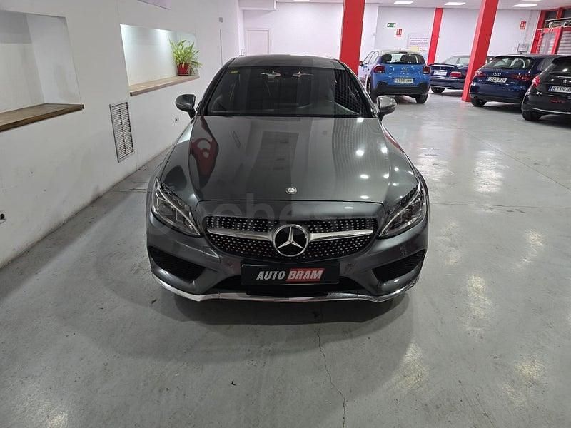 Usado Mercedes C220 AMG line 170 CV (125 kW) 2016 Gris / plata Coupe