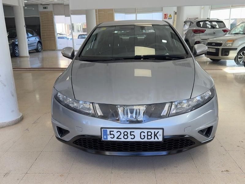 Usado Honda Civic Sport 140 CV (102 kW) 2008 Gris / plata Berlina