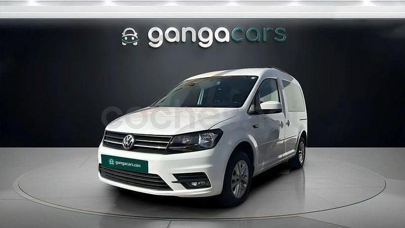 Usado VW Caddy Maxi Beach 102 CV (75 kW) 2019 Blanco Monovolumen