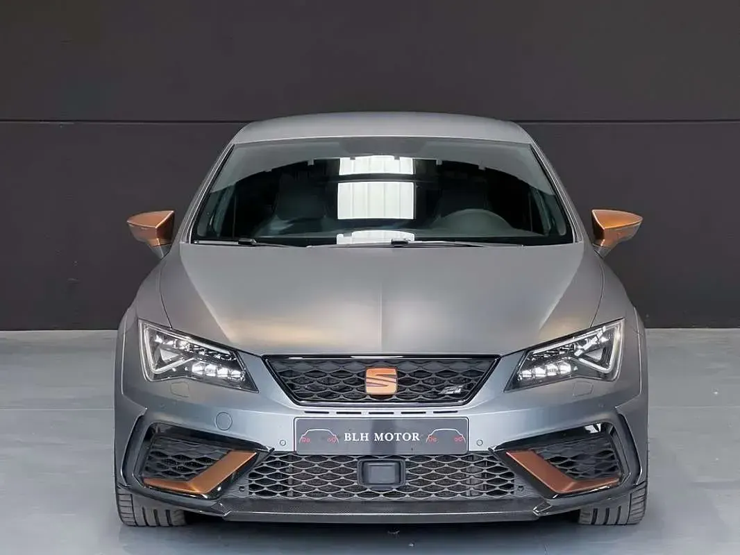 Usado Seat Leon ST CUPRA 300 CV (220 kW) 2018 Gris Familiar