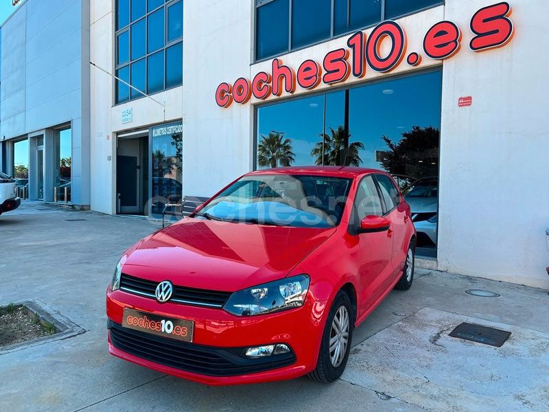 Usado VW Polo Advance 75 CV (55 kW) 2015 Rojo Berlina