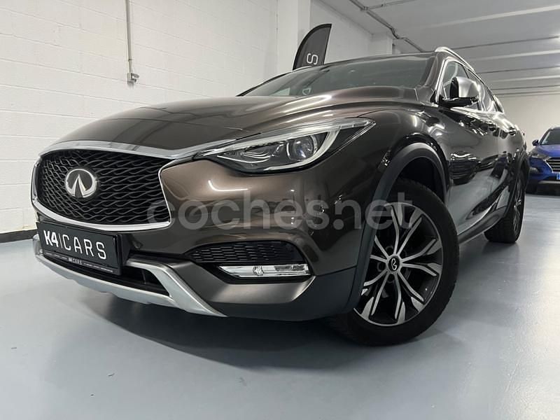 Marrón Usado 2016 Infiniti QX30 Premium SUV | 22.990 € (Un poco caro) - Imagen 1/4
