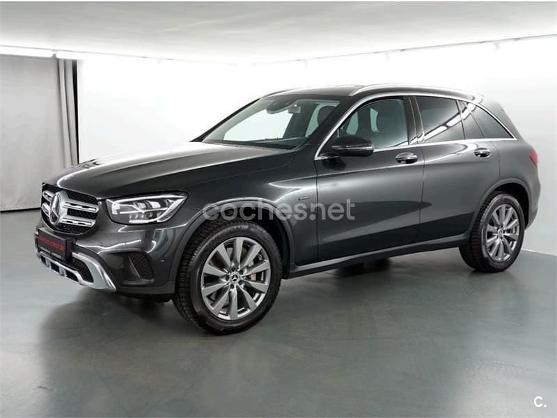 Usado Mercedes GLC300e 320 CV (235 kW) 2020 Gris / plata SUV