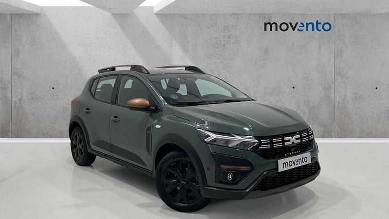 Gris Usado 2024 Dacia Sandero Extreme Berlina | 17.500 € (Precio justo) - Imagen 1/4