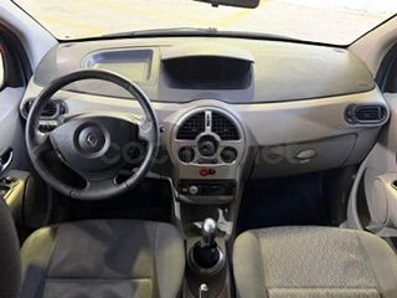 Usado Renault Modus Dynamique 80 CV (58 kW) 2005 Azul Monovolumen